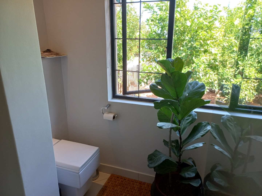 5 Bedroom Property for Sale in Keidebees Northern Cape